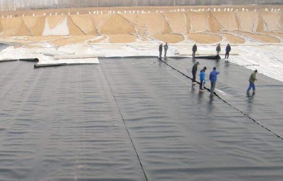 調節池防滲為什么要用土工膜呢