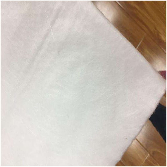 土工布應用到地下排水溝系統的優異透水性能