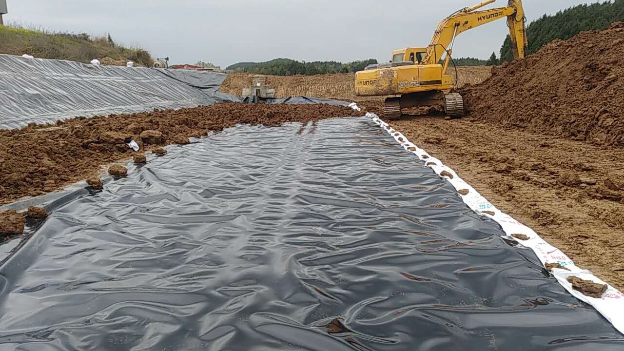 水工建筑物專用土工膜具有哪些良好的特性？