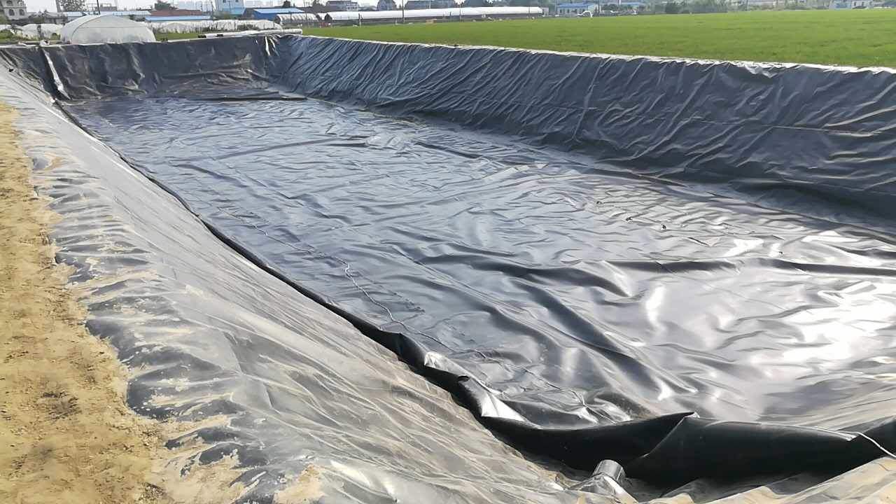 新型灌區渠道防滲土工膜需注意的幾點問題