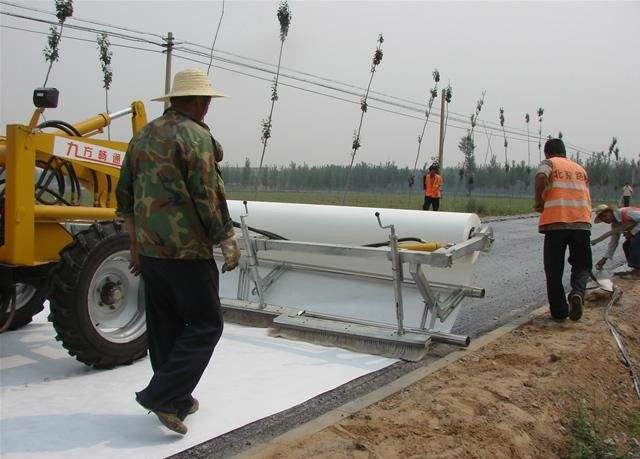 土工布邊坡防護具有的優勢特點