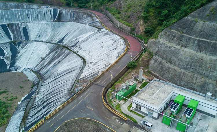 鋪設HDPE土工膜擠壓熔焊機的技術和工藝要求