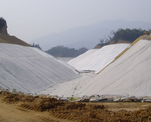 土工布砂枕鎖壩施工及土工布質量要求