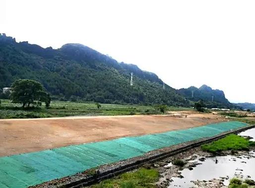 植生毯適用于各種穩定的土質、土石邊坡，坡度小于或等于30°的作業帶