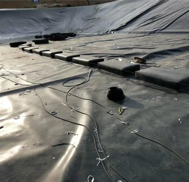 大體積調蓄水池土工膜防滲技術標準和操作流程
