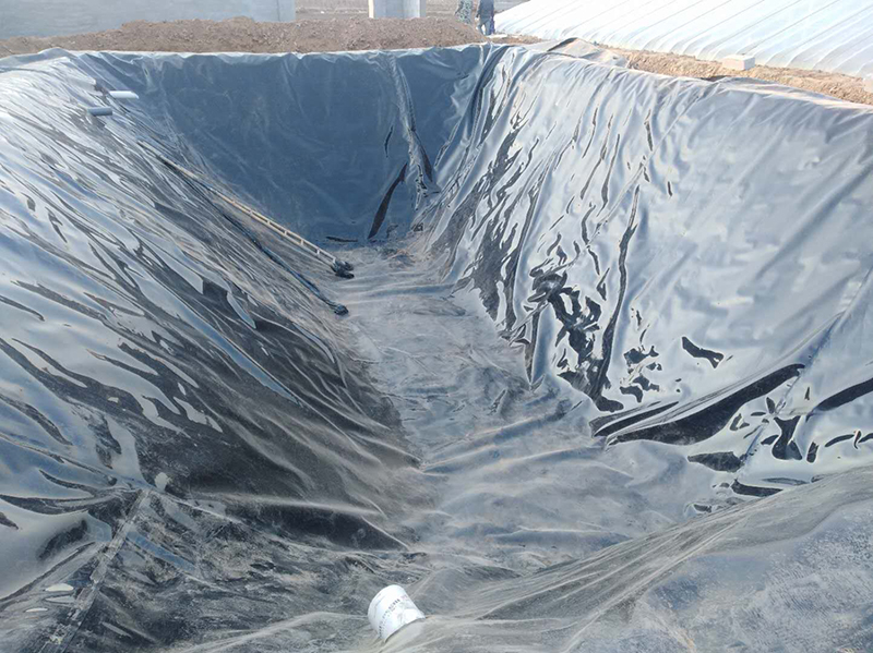 污水調節池加設HDPE土工膜浮動罩的措施的優勢